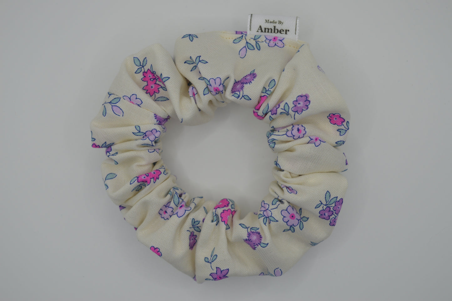 Sarah Petite Scrunchie