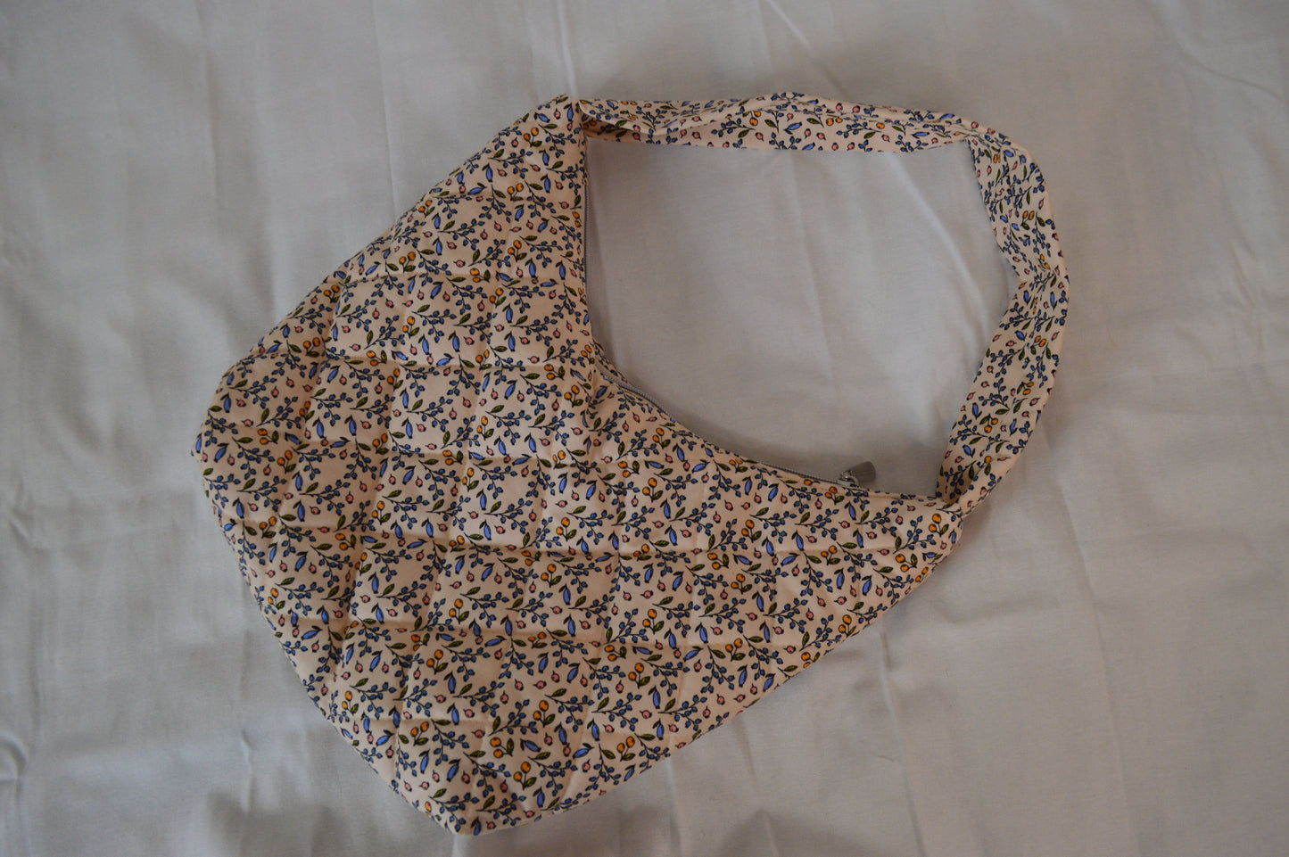 Lemon Classic Slouchy Bag