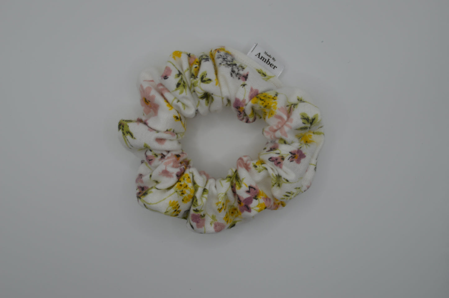 Taylor Petite Scrunchie