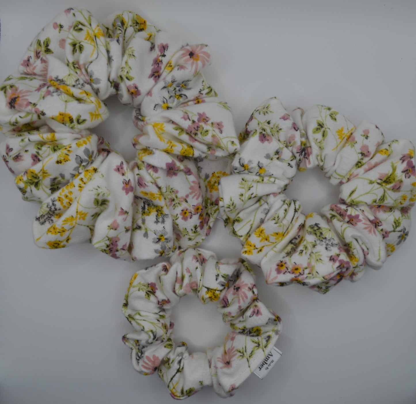 Taylor Scrunchie