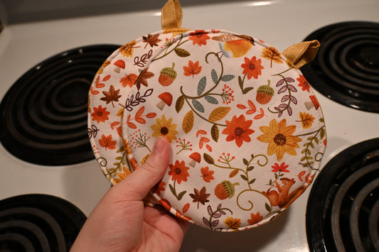 Woodland Circle Pot Holder