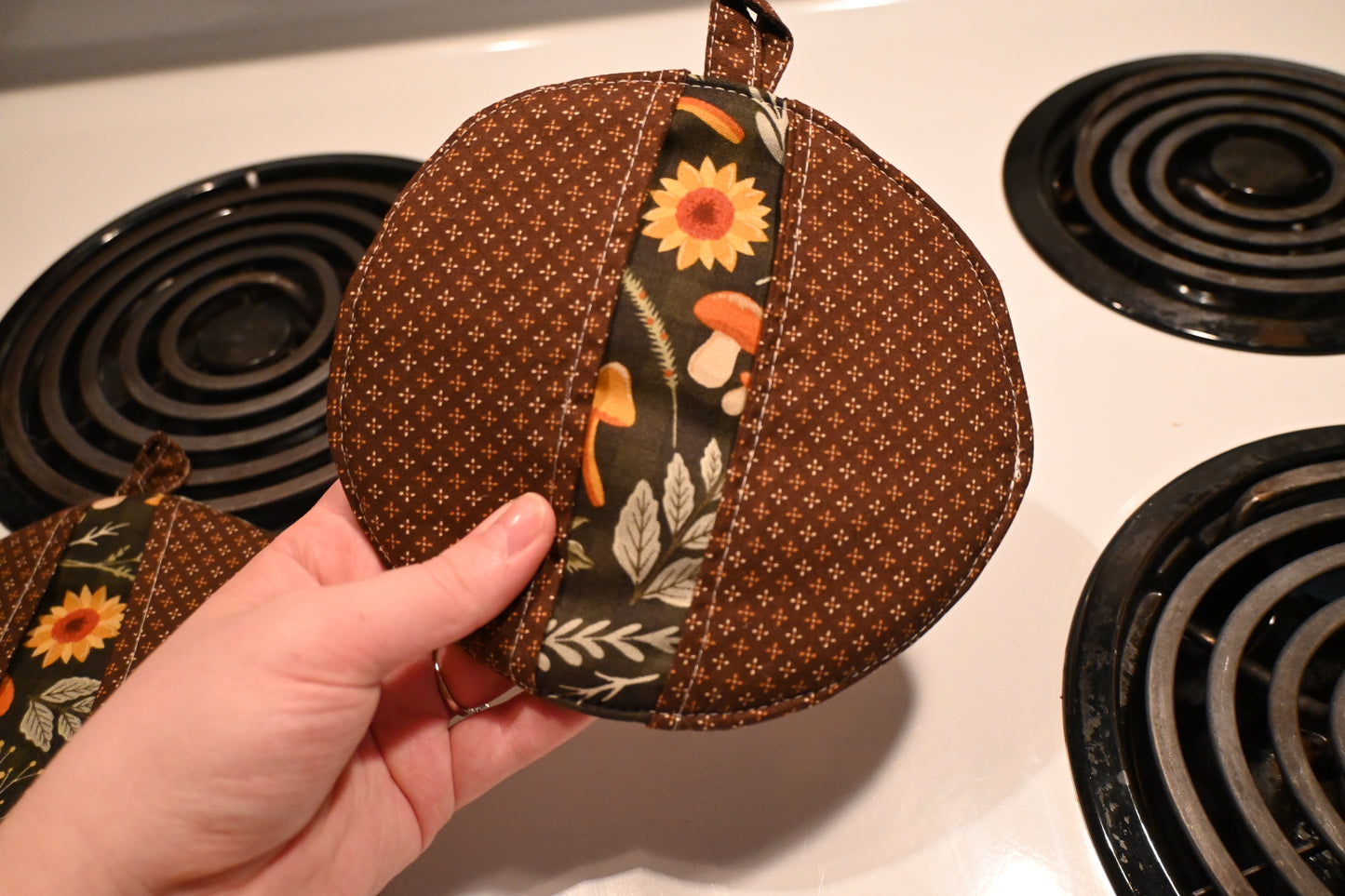 Fall Mushroom Circle Pot Holder