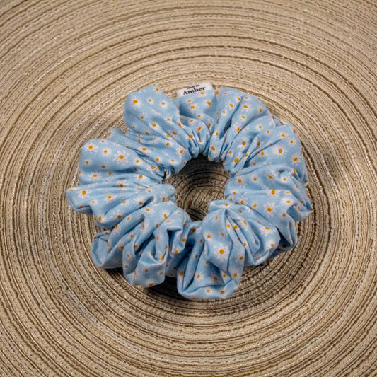 Mini Daisy Scrunchie