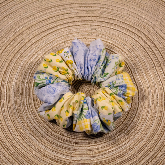 Nyla Scrunchie