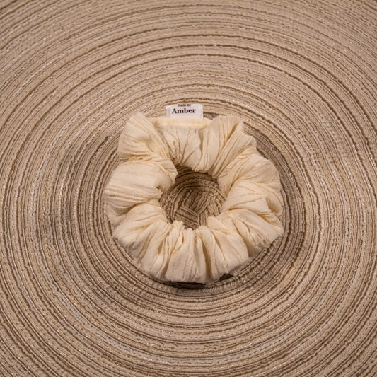 Pearl Scrunchie