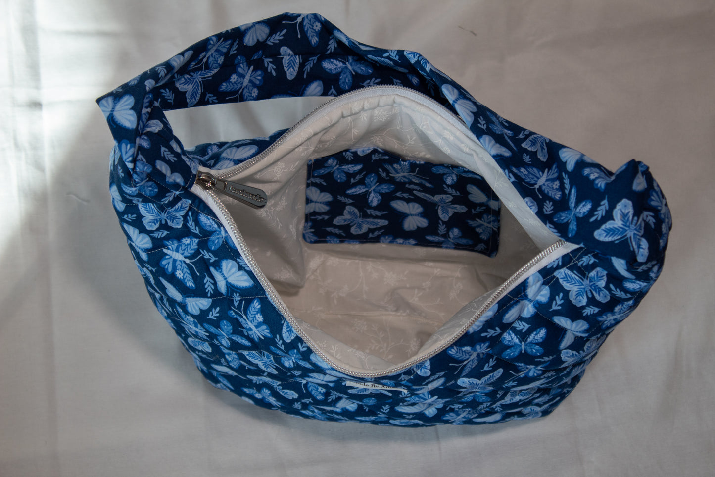 Willa Wings Classic Slouchy Bag