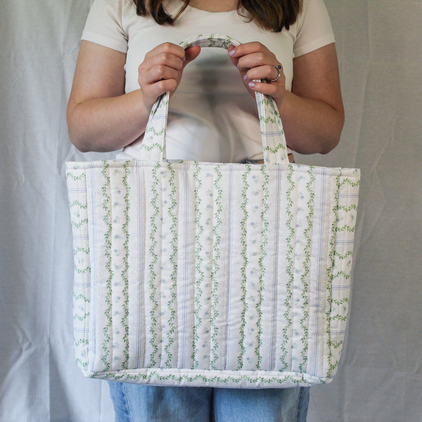 Everyday Tote Bag- Vine Blue Floral