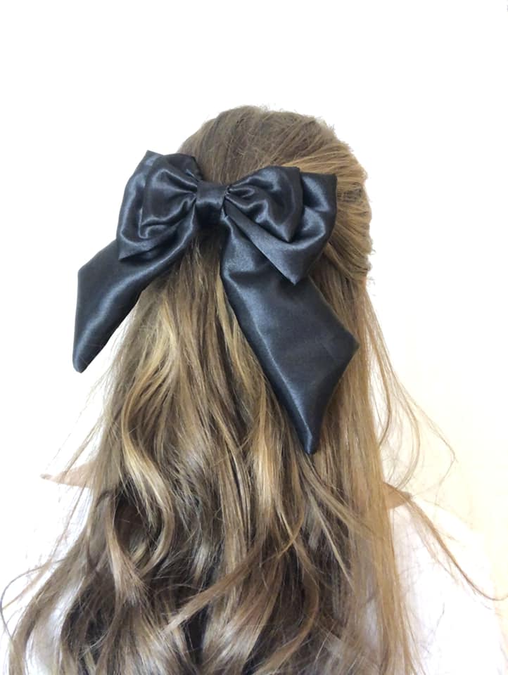 Black Oversize Hair Bow