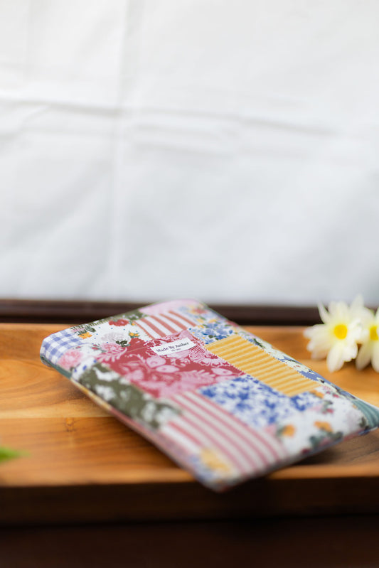 Winifred Kindle Sleeve