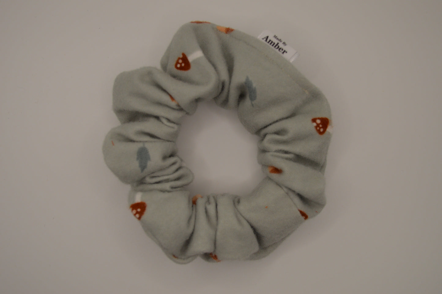 Scarlet Petite Scrunchie