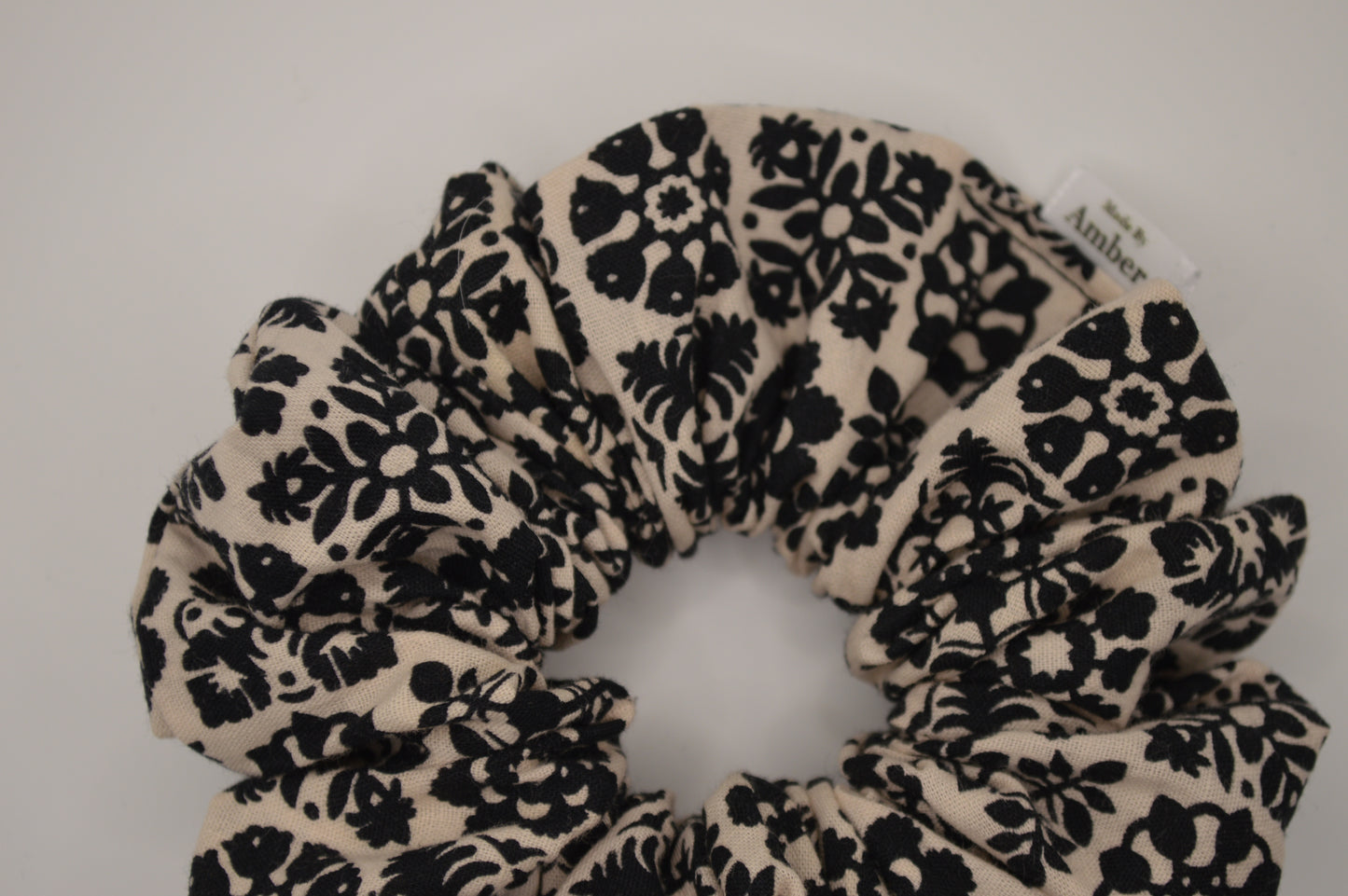 Donna Scrunchie