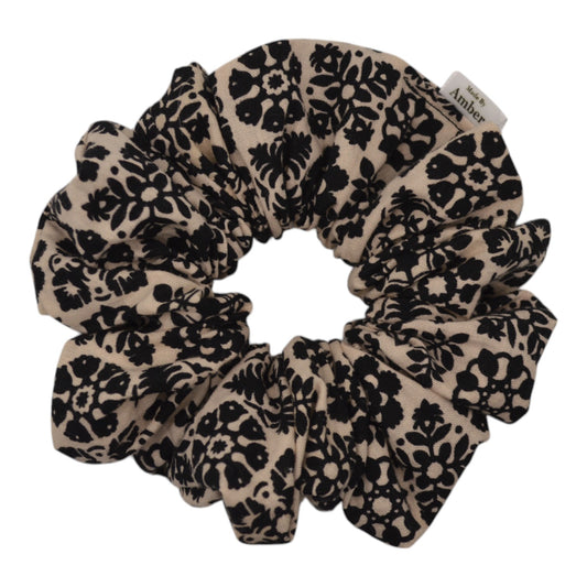 Donna Scrunchie