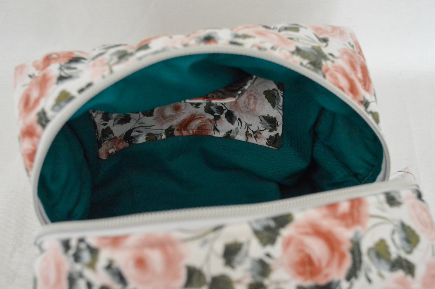 Janina Everyday Puff Pouch