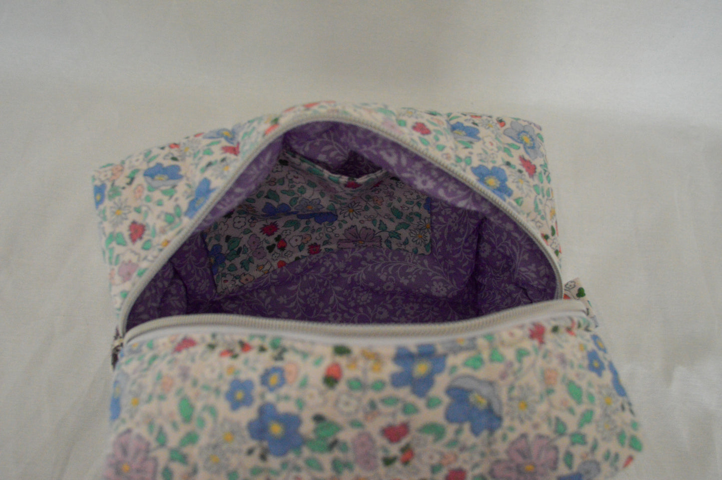 Stella Everyday Puff Pouch