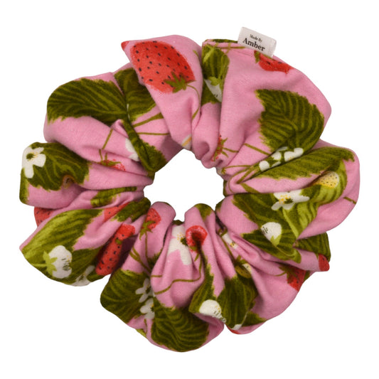 Strawberry Vine XL Scrunchie