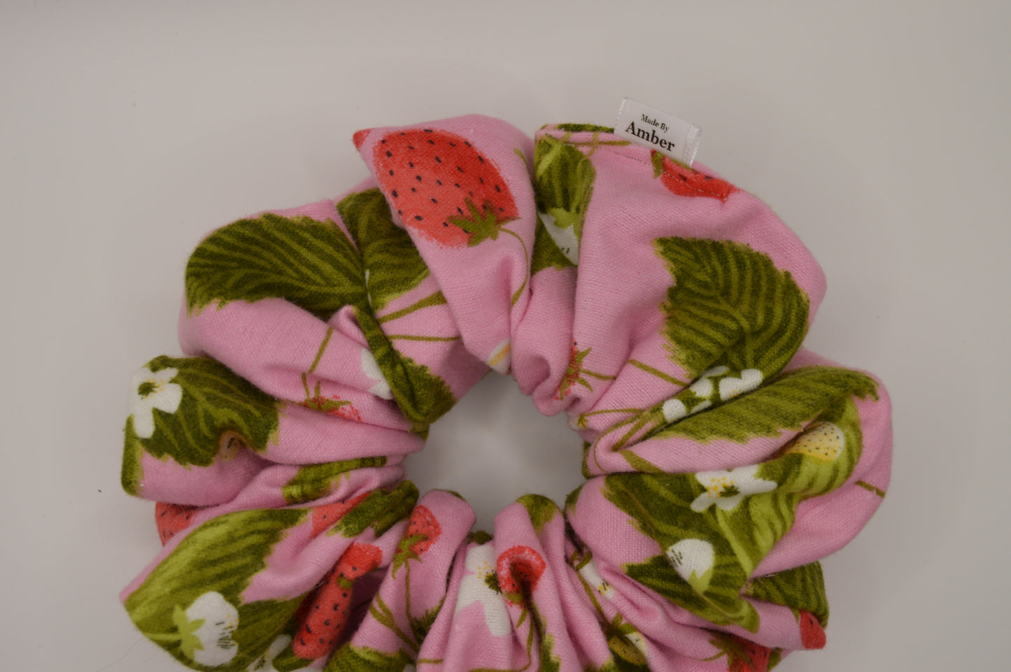 Strawberry Vine XL Scrunchie