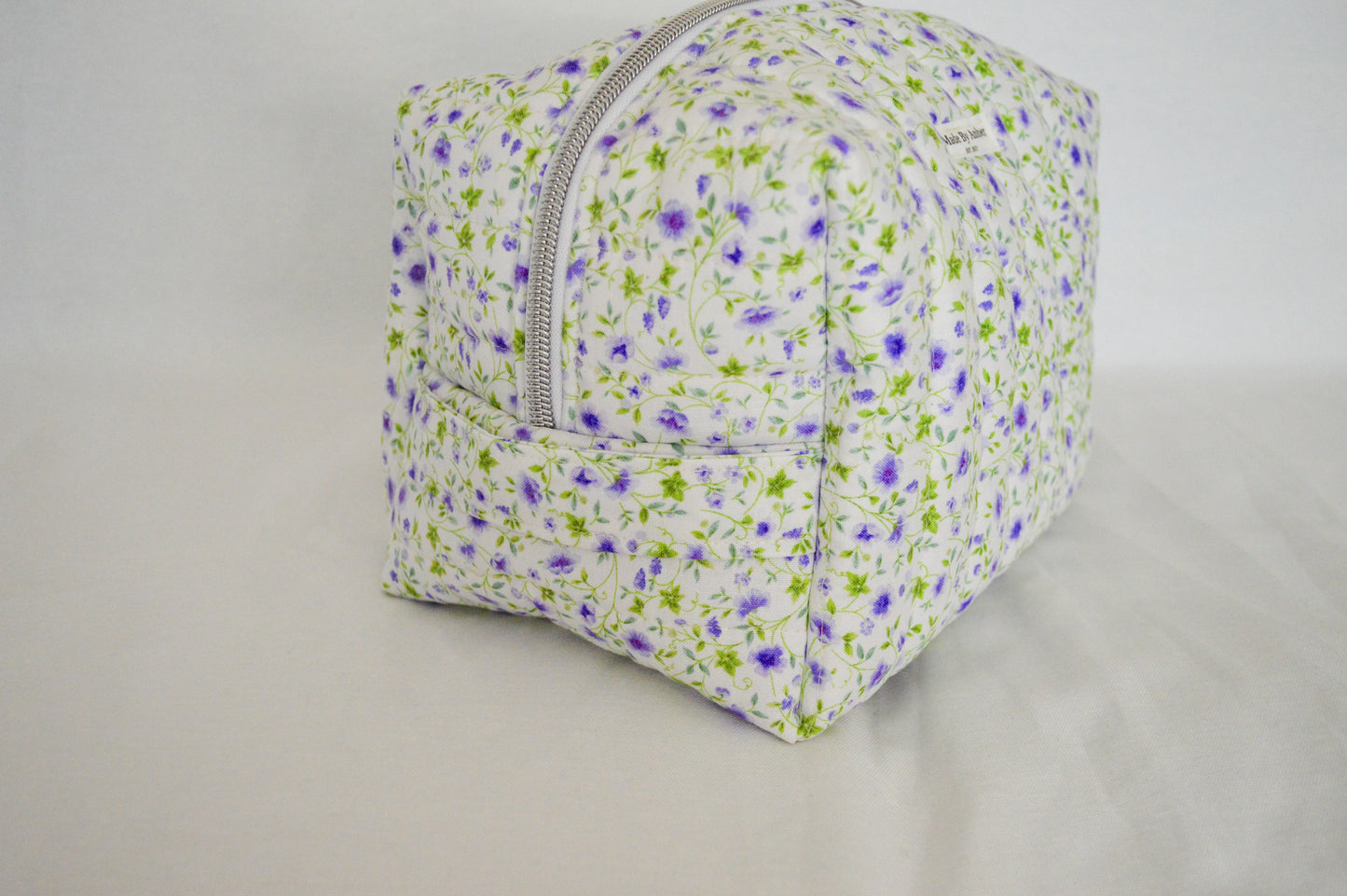 Violet Everyday Puff Pouch