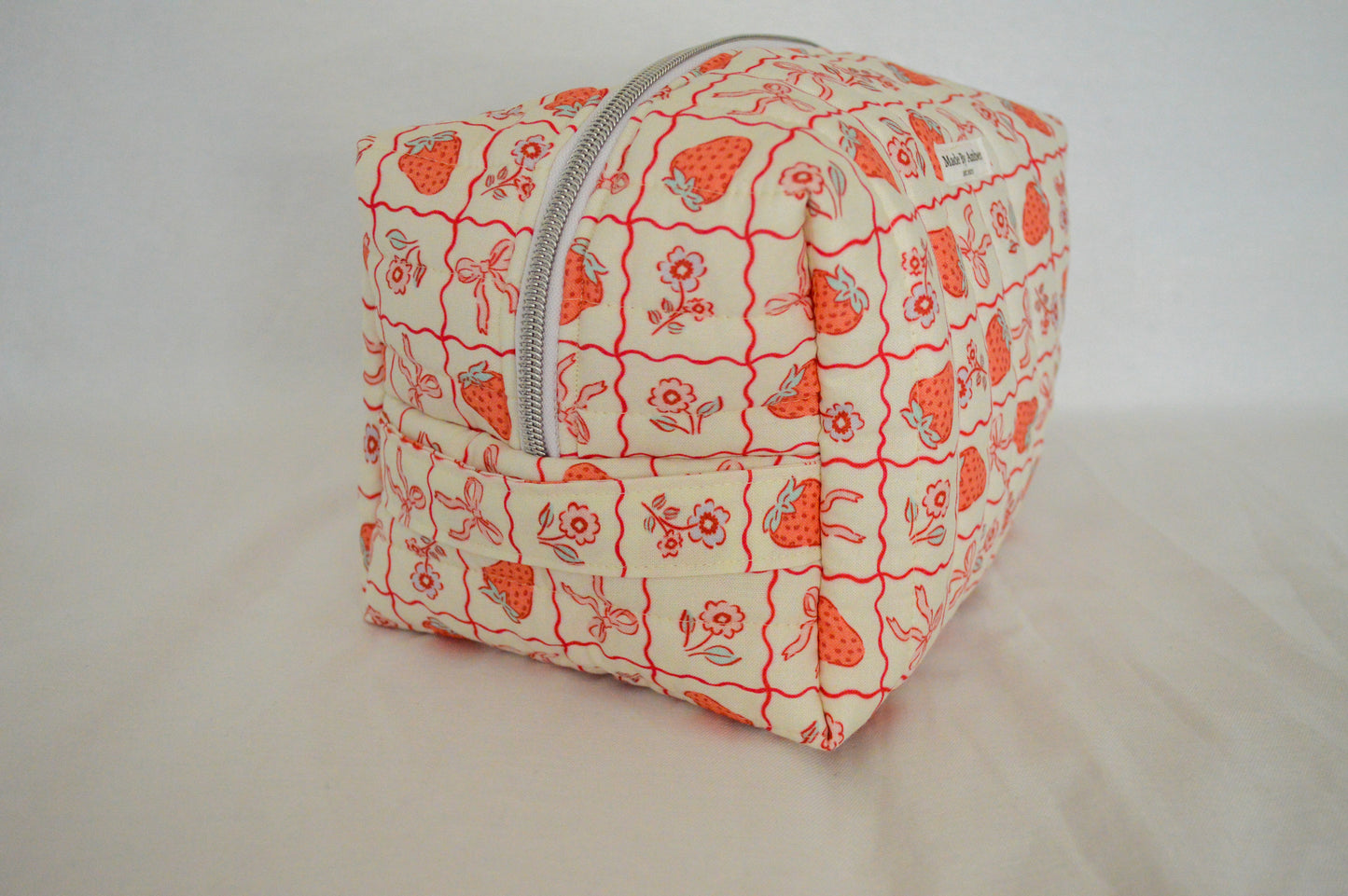 Vineyard Everyday Pouch