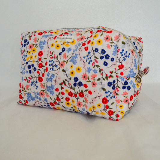 Lisa Everyday Puff Pouch