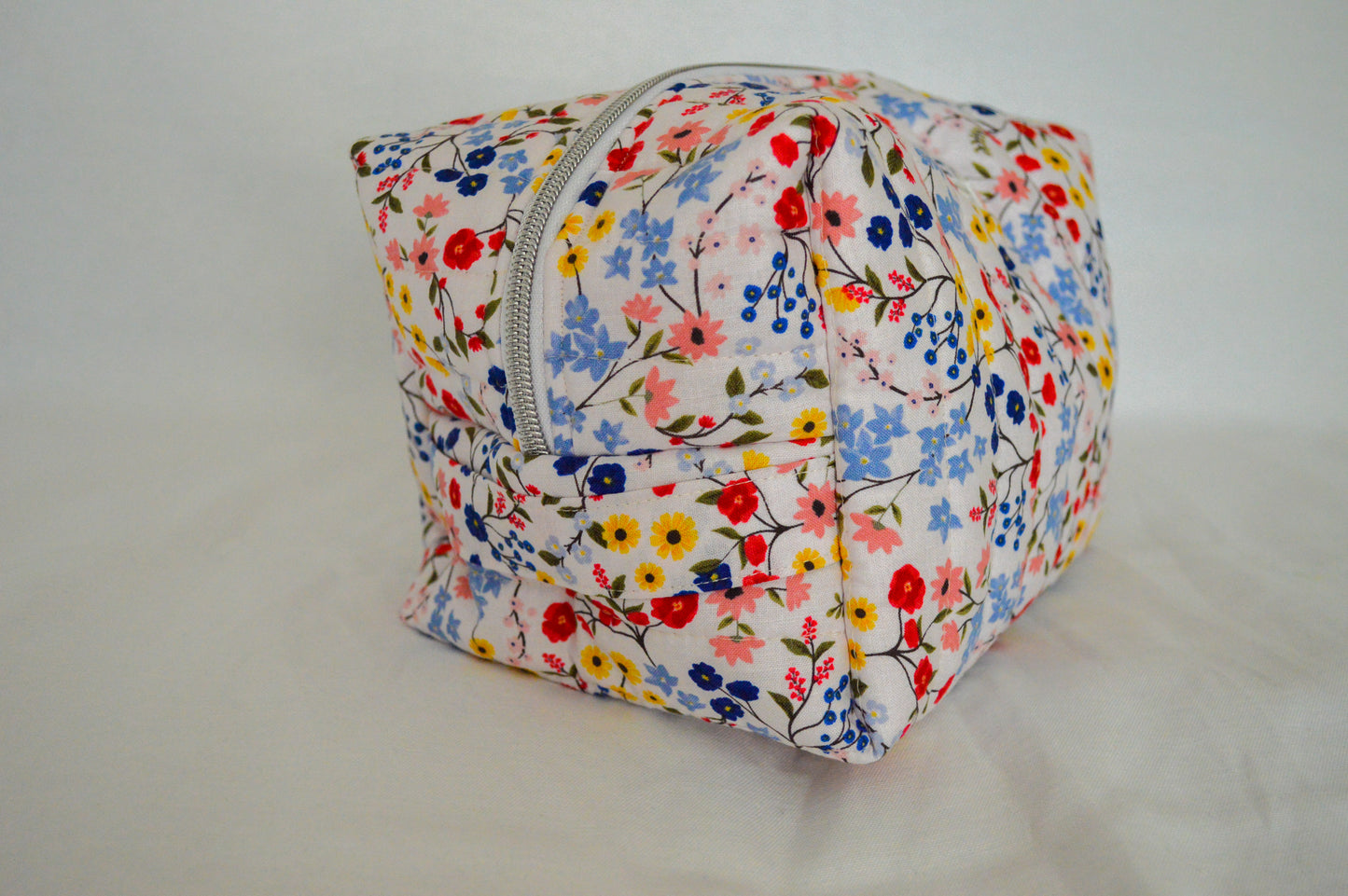 Lisa Everyday Puff Pouch