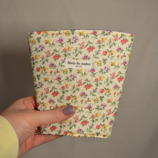 Sweet Pea Cup Cozies