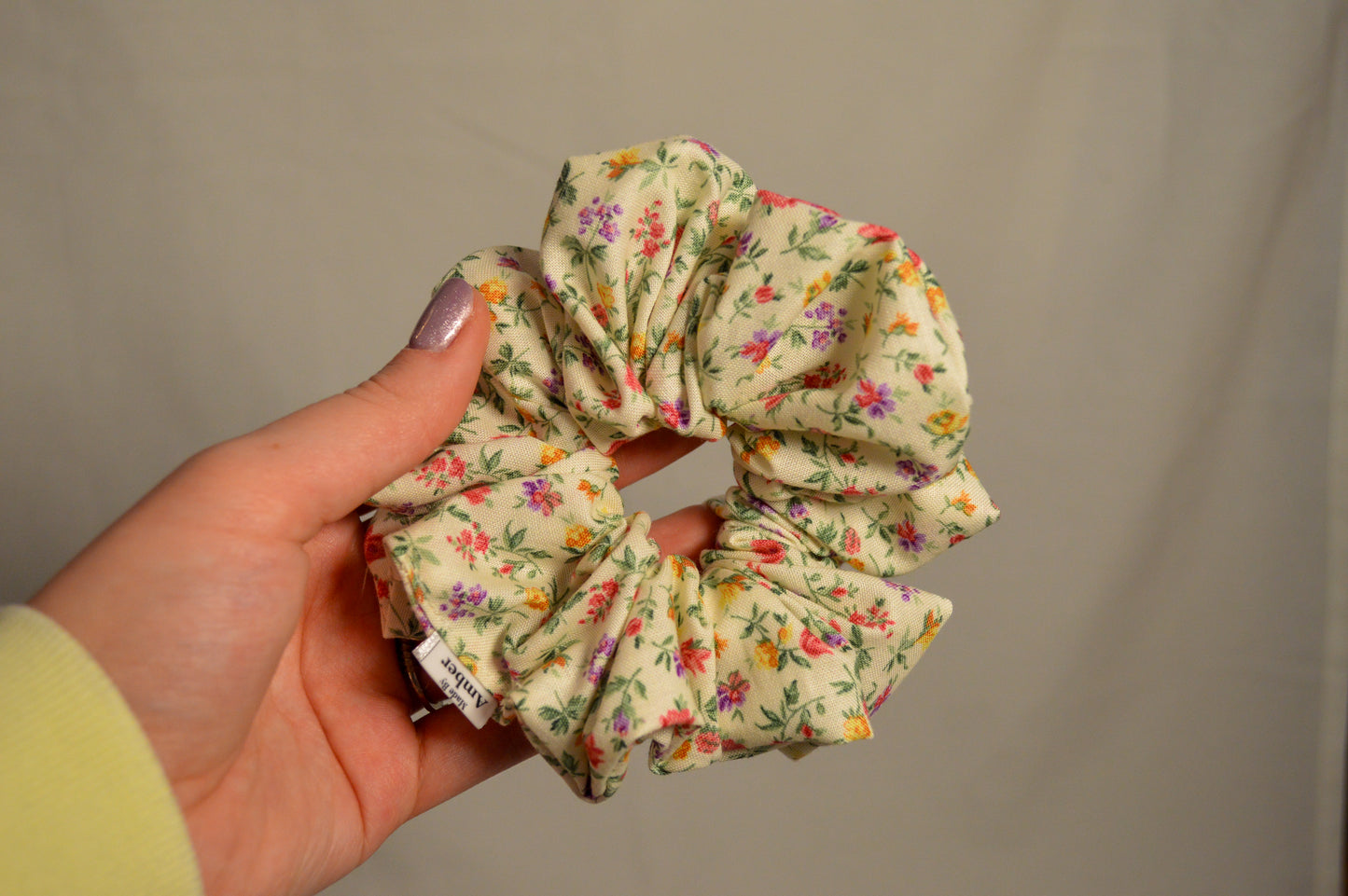 Sweet Pea Scrunchie