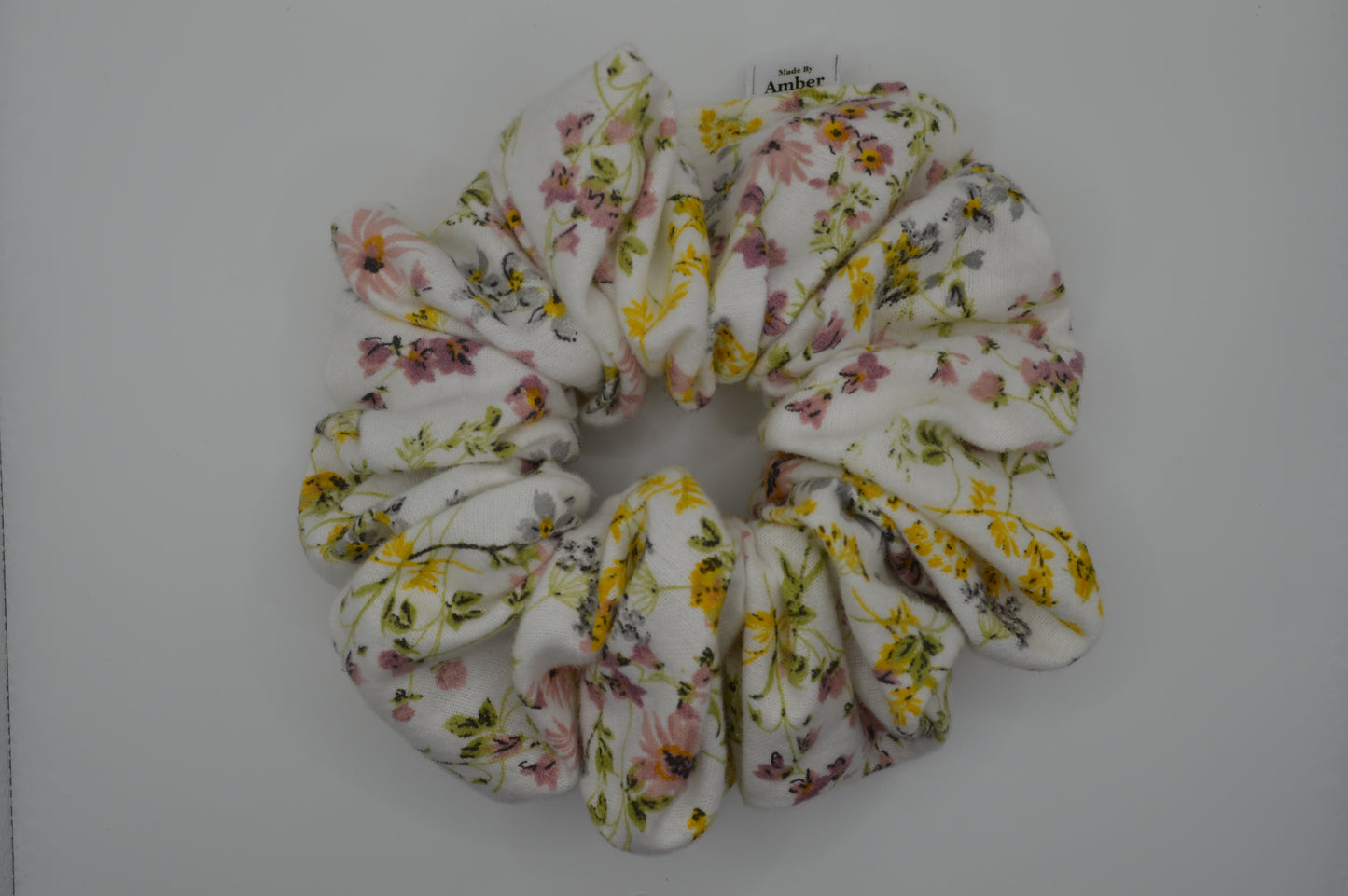Taylor XL Scrunchie