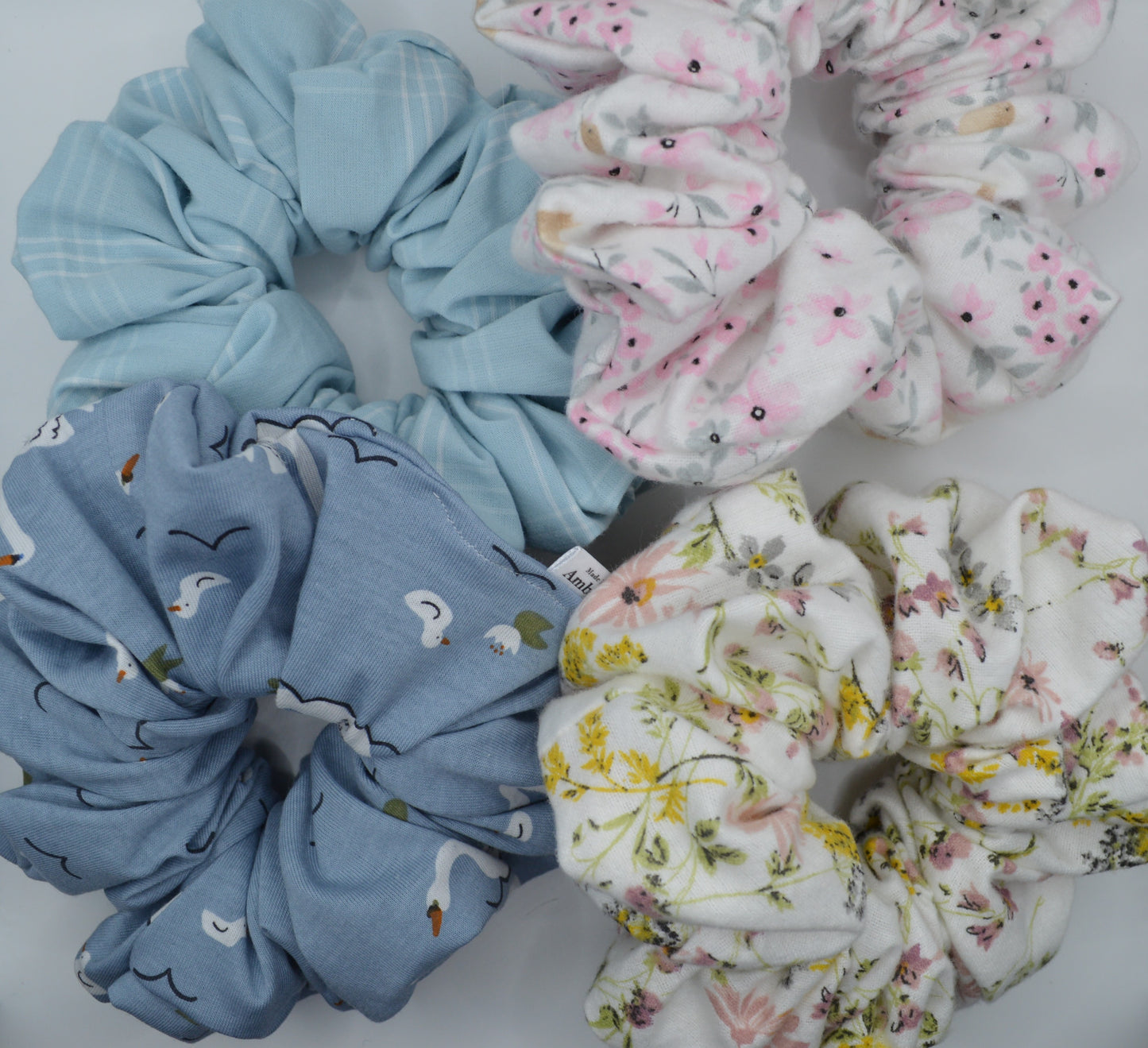Birdy XL Scrunchie