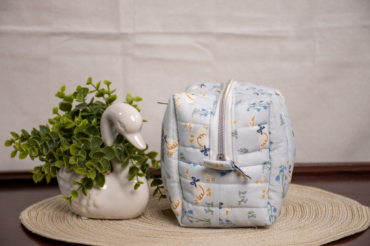 Winnie Mini Every Day Puff Pouch