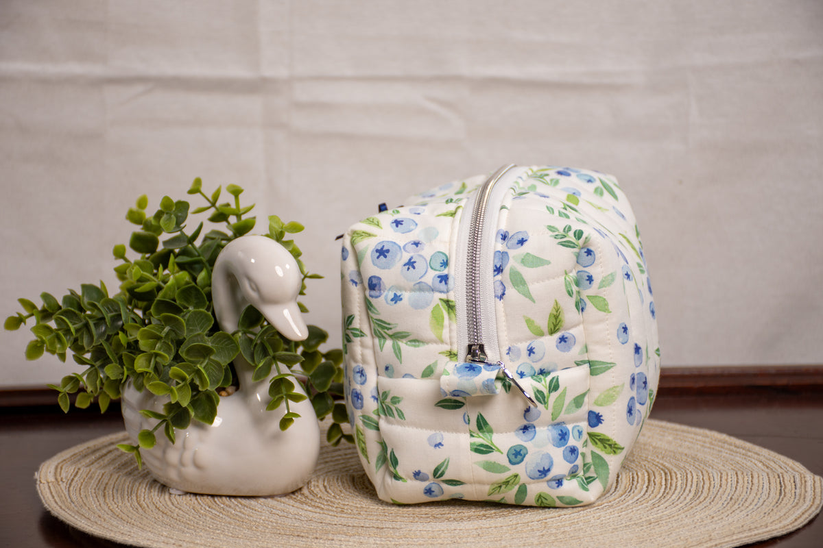 Blueberry Hill Mini Every Day Puff Pouch