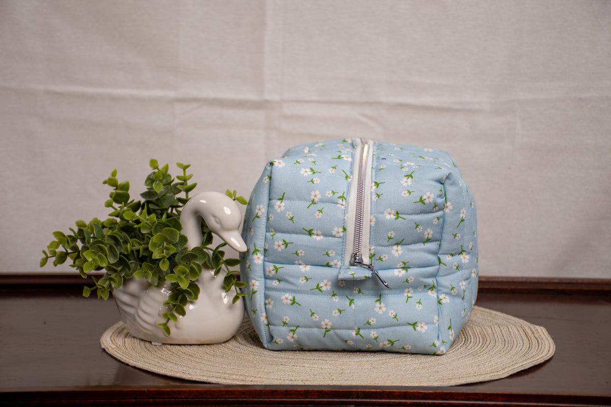 Alice Everyday Puff Pouch