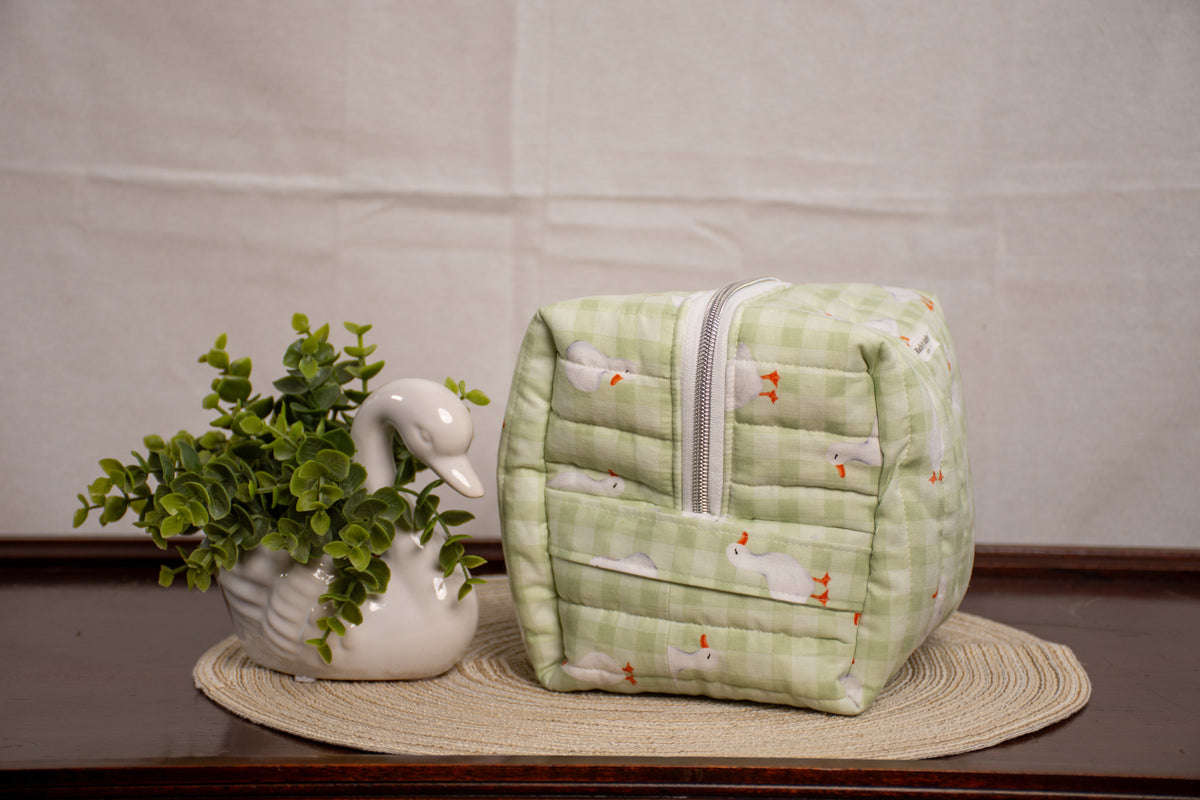 Lucy Goose Everyday Puff Pouch