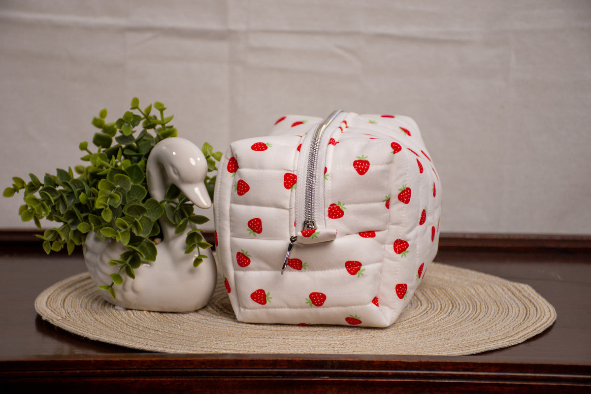 Ruby Mini Every Day Puff Pouch