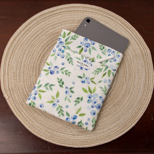 Blueberry Hill Kindle Sleeve