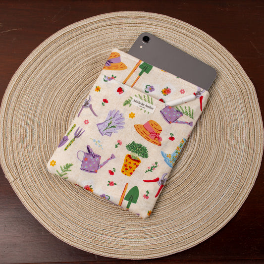 Aster Kindle Sleeve