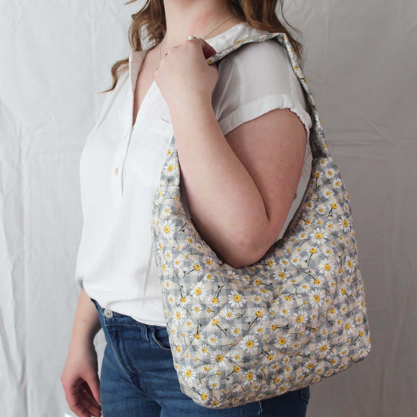 Daisy Classic Slouchy Bag