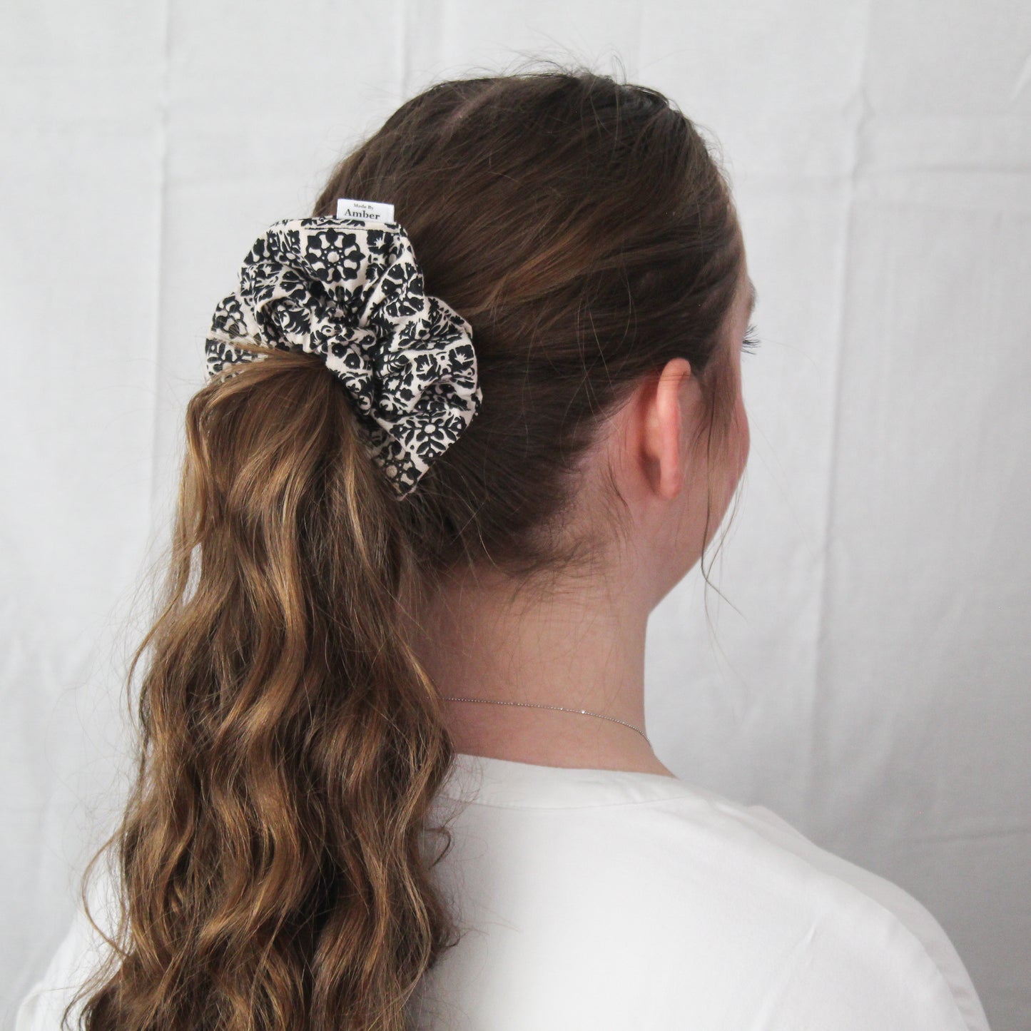 Donna Scrunchie