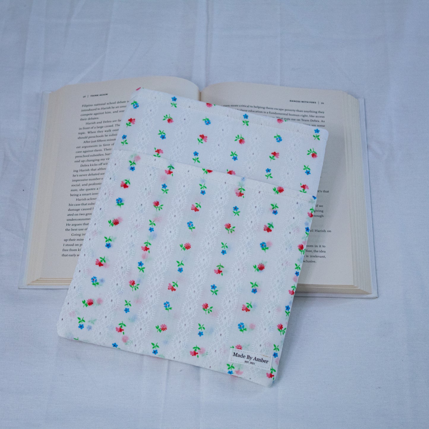 Book Sleeve- Vintage White Floral