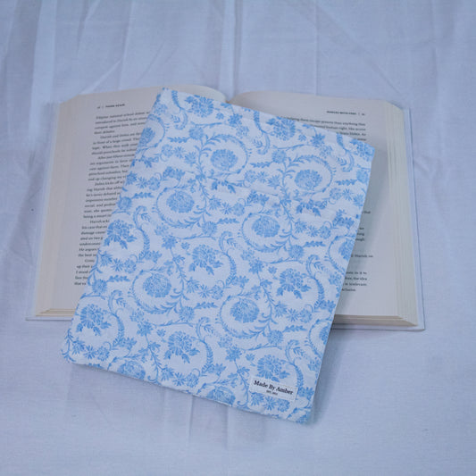 Book Sleeve- Ditsy Blue