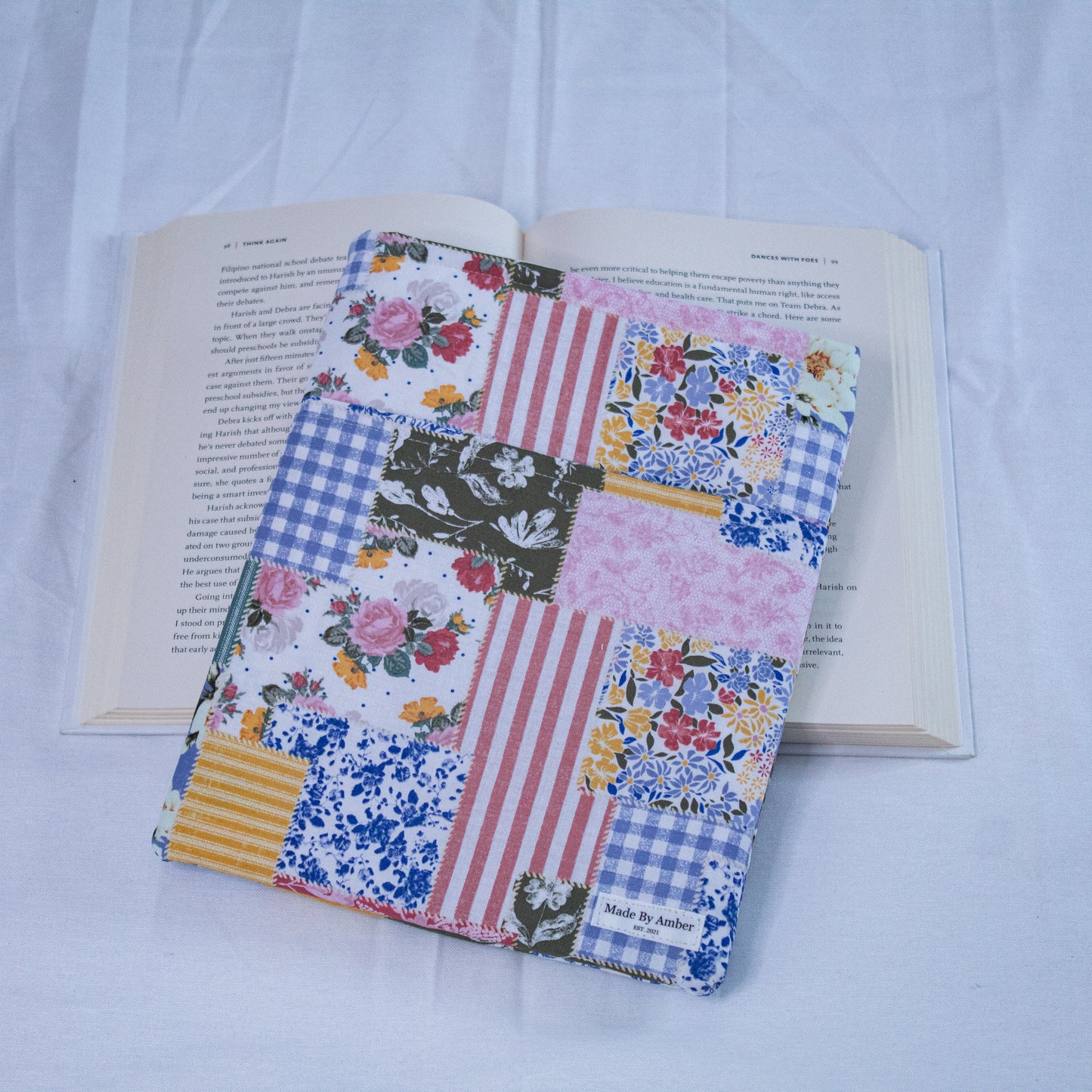 Book Sleeve- Quilted Picnic
