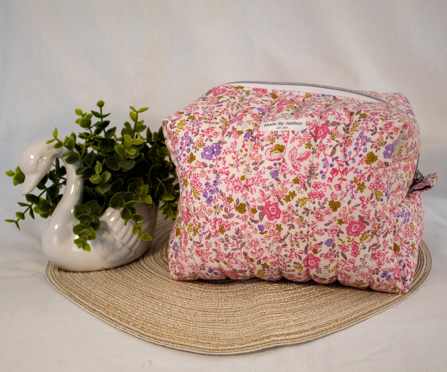 Betsy Everyday Puff Pouch