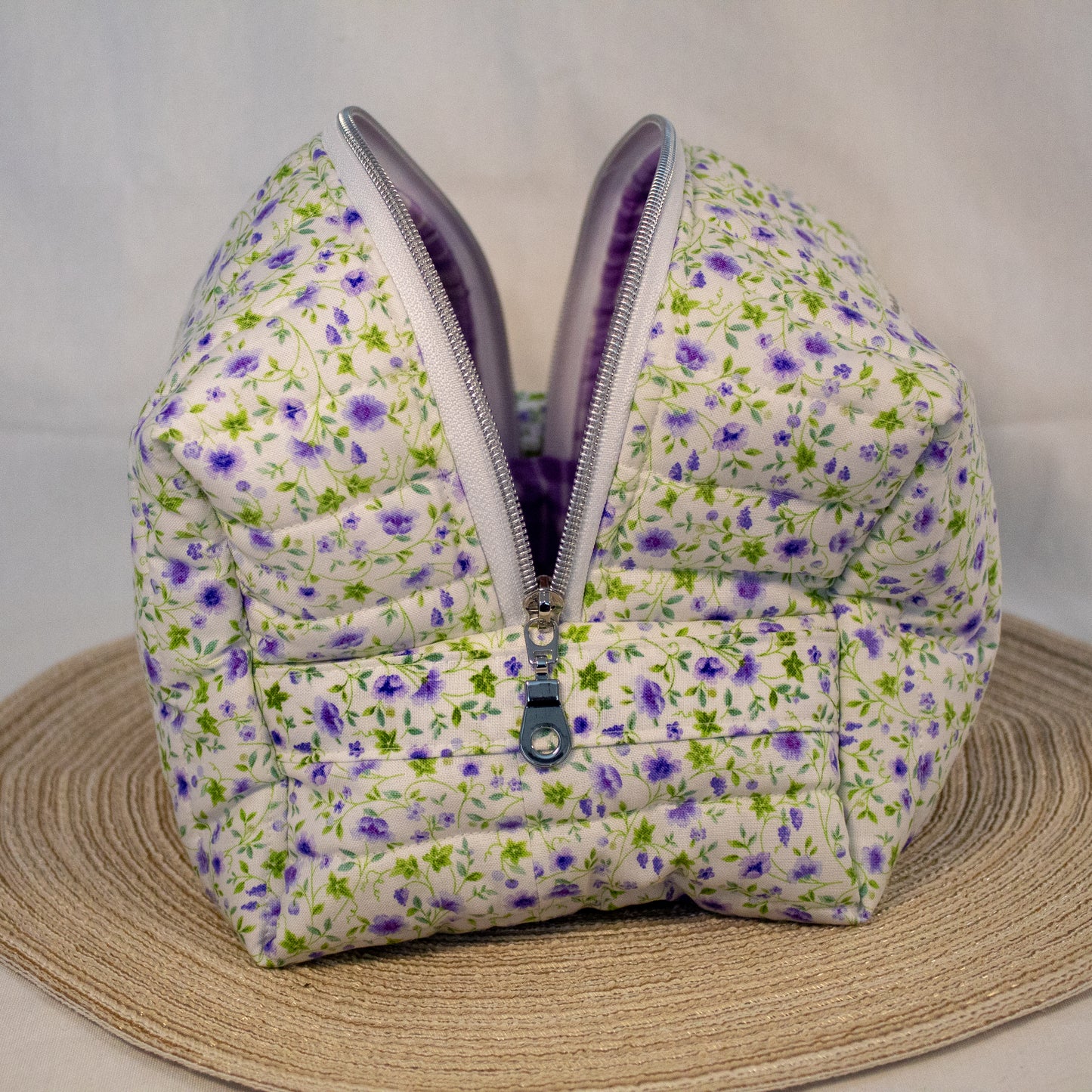Violet Everyday Puff Pouch