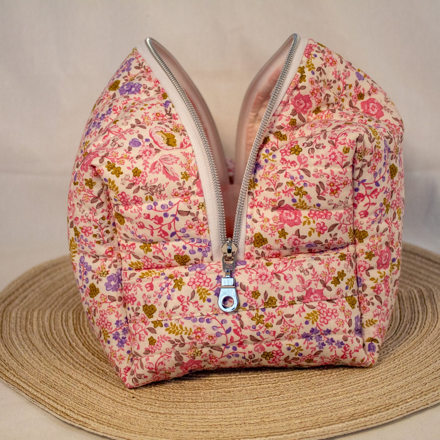 Betsy Everyday Puff Pouch