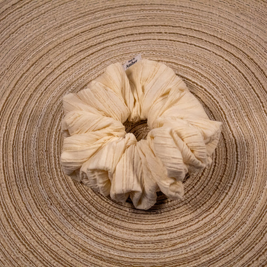 Pearl Scrunchie