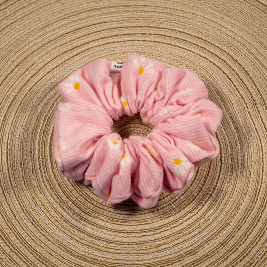 Daisy Scrunchie
