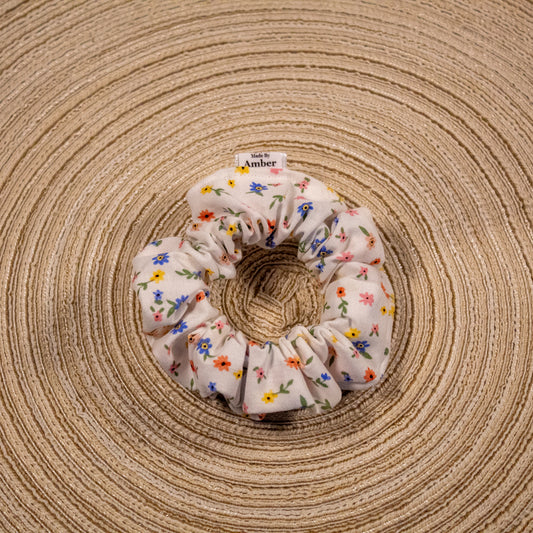 Lillian Petite Scrunchie