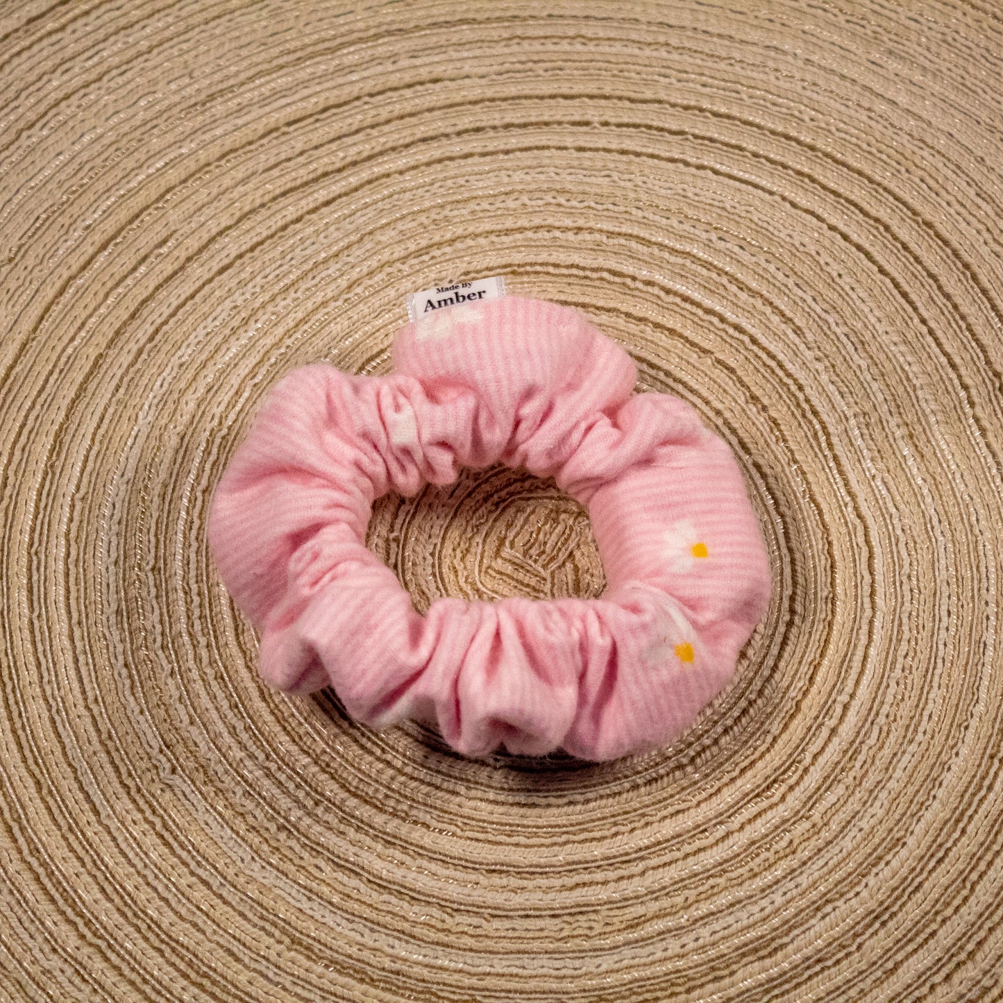 Daisy Petite Scrunchie