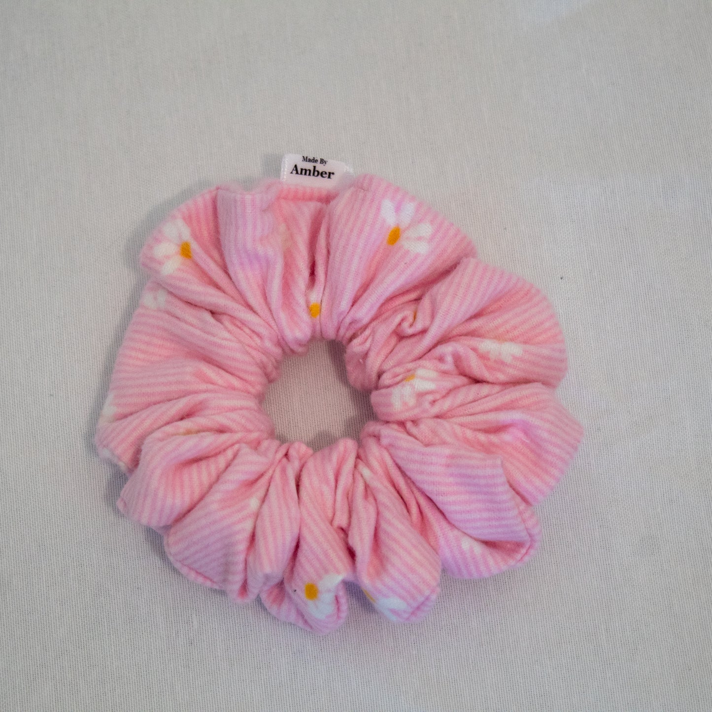 Daisy Scrunchie