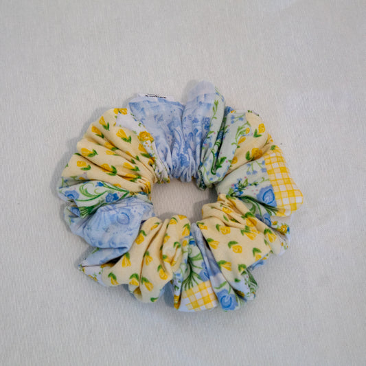 Nyla Scrunchie