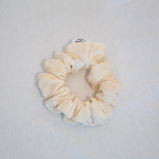 Pearl Scrunchie